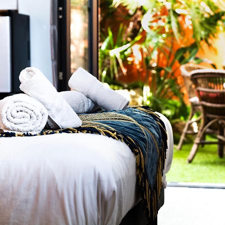 Lou Pitchoun: Luxurious Family Suite with Garden in Saint-Tropez Exterior photo